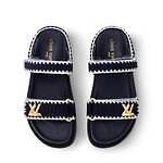 人気ブランドレディースサンダル【2025年春夏】おしゃれな本革ヒールシューズや歩きやすい厚底タイプ｜写真38