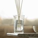 SHIRO25年春フレグランス“春めき桜”着想ほんのり甘くフローラルな香水＆ディフューザー｜写真3