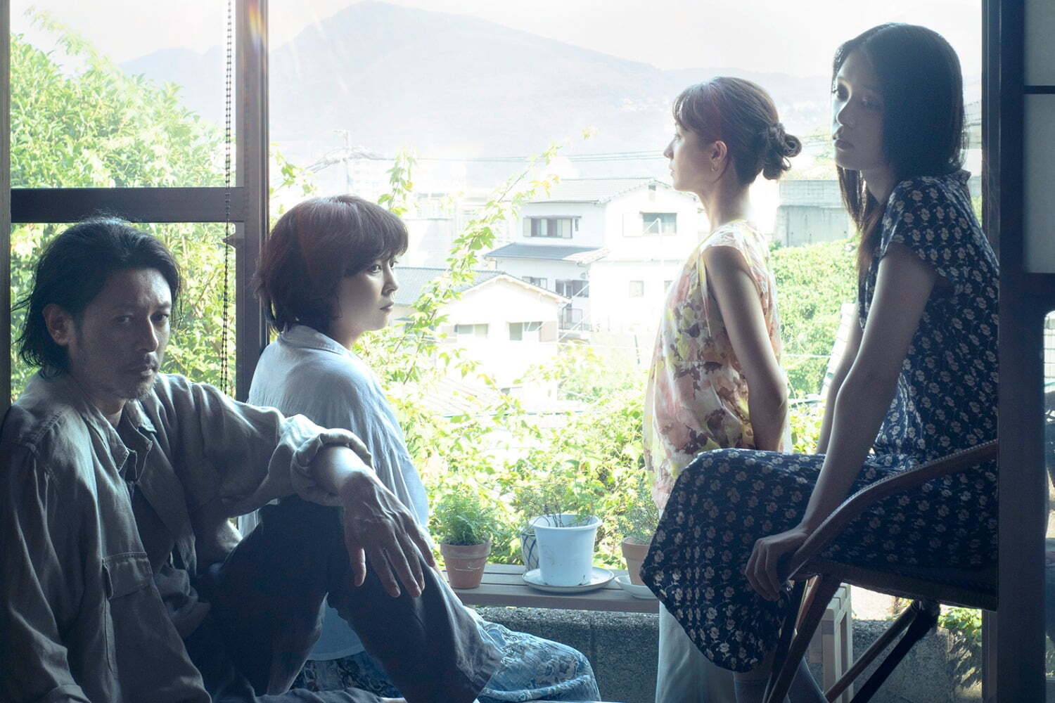 映画『夏の砂の上』オダギリジョー×髙⽯あかり×松たか⼦、喪失から小さな希望へと向かう傑作戯曲を映画化