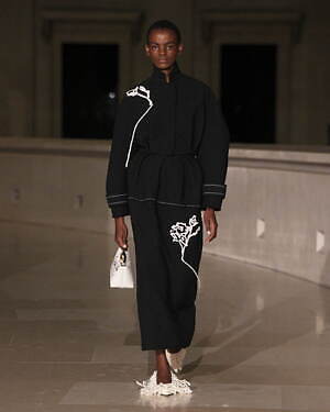 アーデム(ERDEM) 2025-26年秋冬ウィメンズコレクション  - 写真3