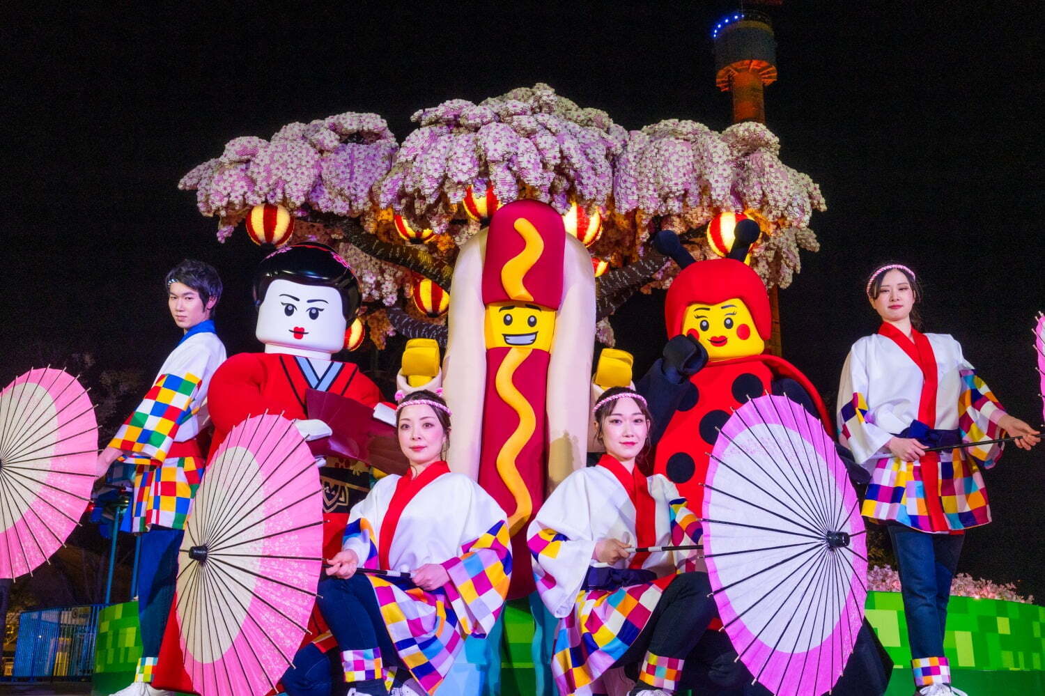 ワークショップ｜名古屋・レゴランド25年春イベント「さくらナイト」“レゴ製”桜のライトアップ×桜吹雪の特別ショー