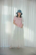 スナイデル25年春ウェア、“キラキラ”花柄シフォンのワンピースやマリン風のニットセットアップ｜写真12