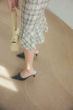 スナイデル25年春ウェア、“キラキラ”花柄シフォンのワンピースやマリン風のニットセットアップ｜写真21