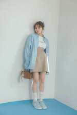 スナイデル25年春ウェア、“キラキラ”花柄シフォンのワンピースやマリン風のニットセットアップ｜写真10