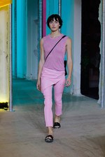 ザディグ エ ヴォルテール　2015年春夏コレクション - リラックスムードに、ロックテイストを取り入れて｜写真12