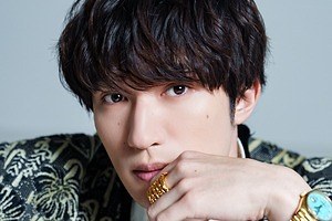 SixTONES ジェシーにインタビュー、“演じ続けたい”ハマり役のミュージカル『ビートルジュース』