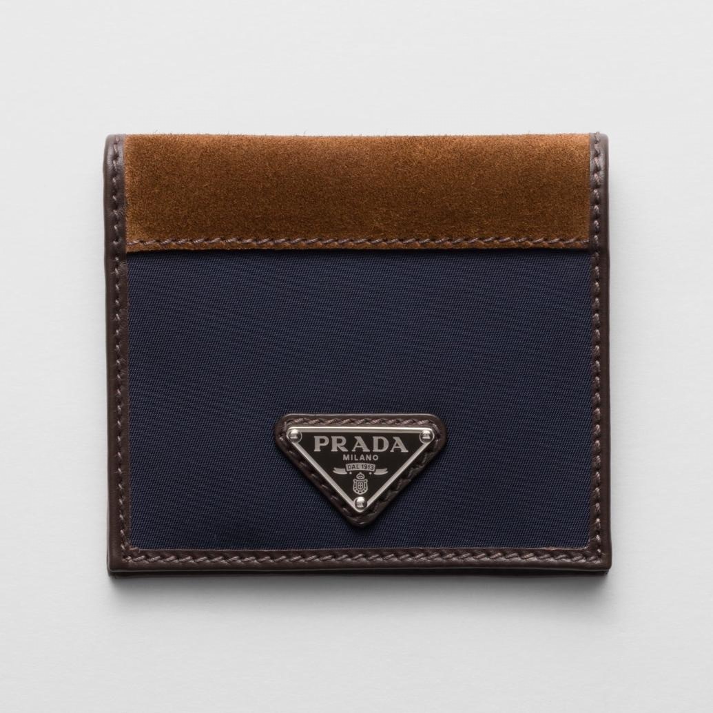 リナイロン x レザー 財布 91,300円
※予定価格