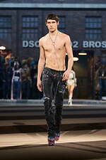 ディースクエアード 25年秋冬コレクション - 多彩なデニムスタイルと大胆なシルエット｜写真39