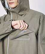 デサントからハンティングワールドの防水・防風ハードシェルジャケット、ナチュラルなリネン風素材で｜写真9