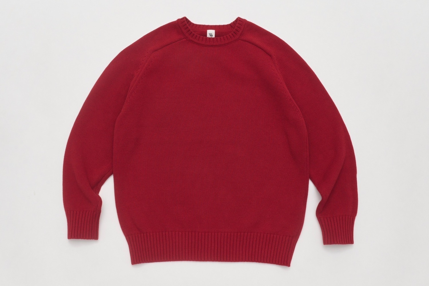 クルーネックニット｜レショップ「エルイー」のメンズニット、マット質感コットン＆詰まり気味のしっかり襟元