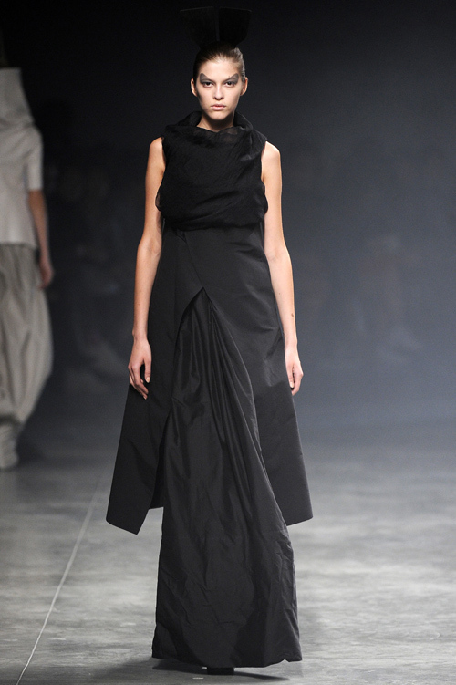 リック・オウエンス(Rick Owens) 2011年春夏ウィメンズコレクション  - 写真11