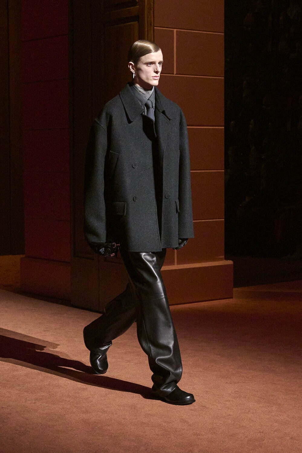 フェンディ(FENDI) 2025-26年秋冬ウィメンズ&メンズコレクション  - 写真9