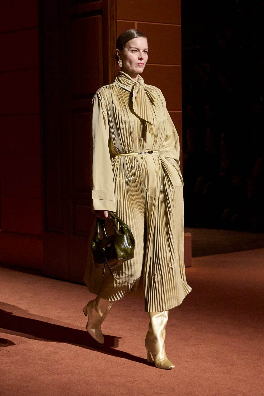 フェンディ(FENDI) 2025-26年秋冬ウィメンズ&メンズコレクション  - 写真39
