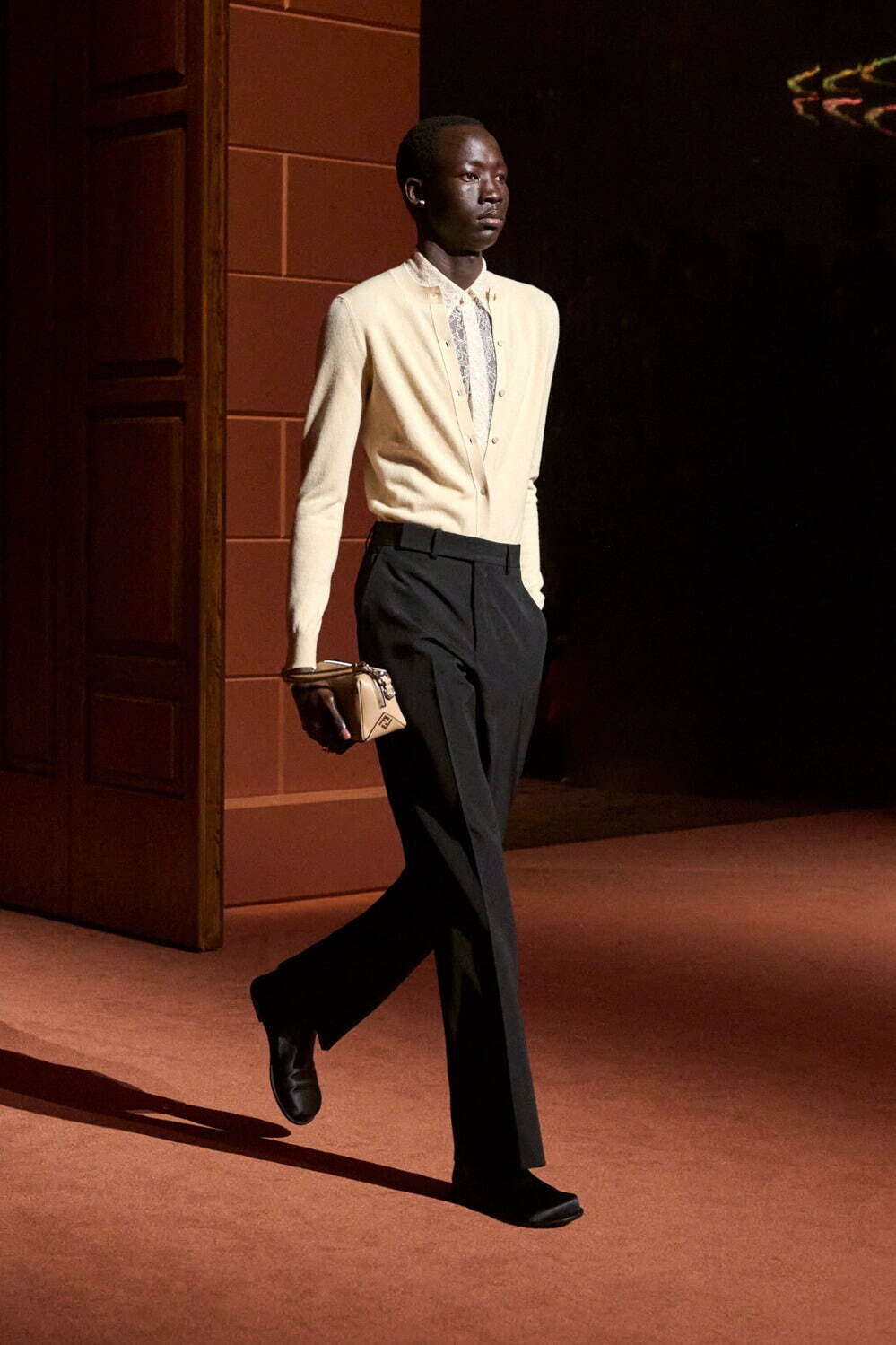 フェンディ(FENDI) 2025-26年秋冬ウィメンズ&メンズコレクション  - 写真83