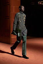 フェンディ 25-26年秋冬 コレクション - 100年の歴史と記憶を巡って｜写真26