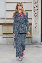 シャネル(CHANEL) ピース＆ラブ｜写真1