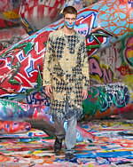 ディーゼル 25-26年秋冬コレクション - 破壊で示す“ディーゼルらしさ”｜写真15