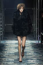 プラダ(PRADA) 女性らしさ｜写真48