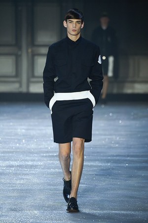 モンクレール ガム・ルージュ(MONCLER GAMME ROUGE) 2015年春夏ウィメンズ&メンズコレクション  - 写真3