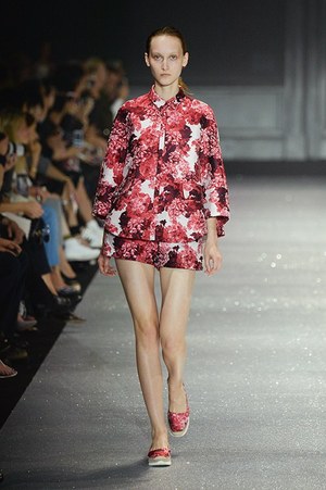 モンクレール ガム・ルージュ(MONCLER GAMME ROUGE) 2015年春夏ウィメンズ&メンズコレクション  - 写真19