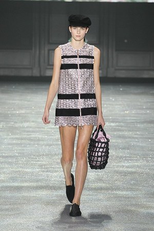 モンクレール ガム・ルージュ(MONCLER GAMME ROUGE) 2015年春夏ウィメンズ&メンズコレクション  - 写真33