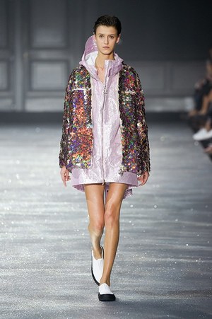 モンクレール ガム・ルージュ(MONCLER GAMME ROUGE) 2015年春夏ウィメンズ&メンズコレクション  - 写真38