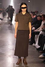 エムエム6 メゾン マルジェラ2025年秋冬コレクション - 身体イメージの可塑性を引き出す｜写真26