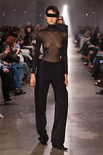 エムエム6 メゾン マルジェラ2025年秋冬コレクション - 身体イメージの可塑性を引き出す｜写真42