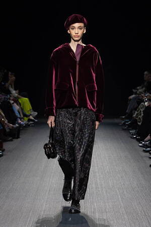 エンポリオ アルマーニ(EMPORIO ARMANI) 2025-26年秋冬ウィメンズコレクション  - 写真36