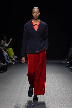 エンポリオ アルマーニ(EMPORIO ARMANI) 2025-26年秋冬ウィメンズコレクション  - 写真40