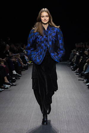 エンポリオ アルマーニ(EMPORIO ARMANI) 2025-26年秋冬ウィメンズコレクション  - 写真42