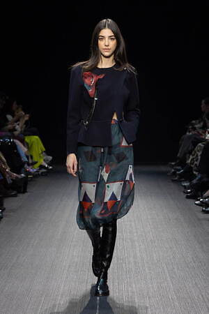 エンポリオ アルマーニ(EMPORIO ARMANI) 2025-26年秋冬ウィメンズコレクション  - 写真47