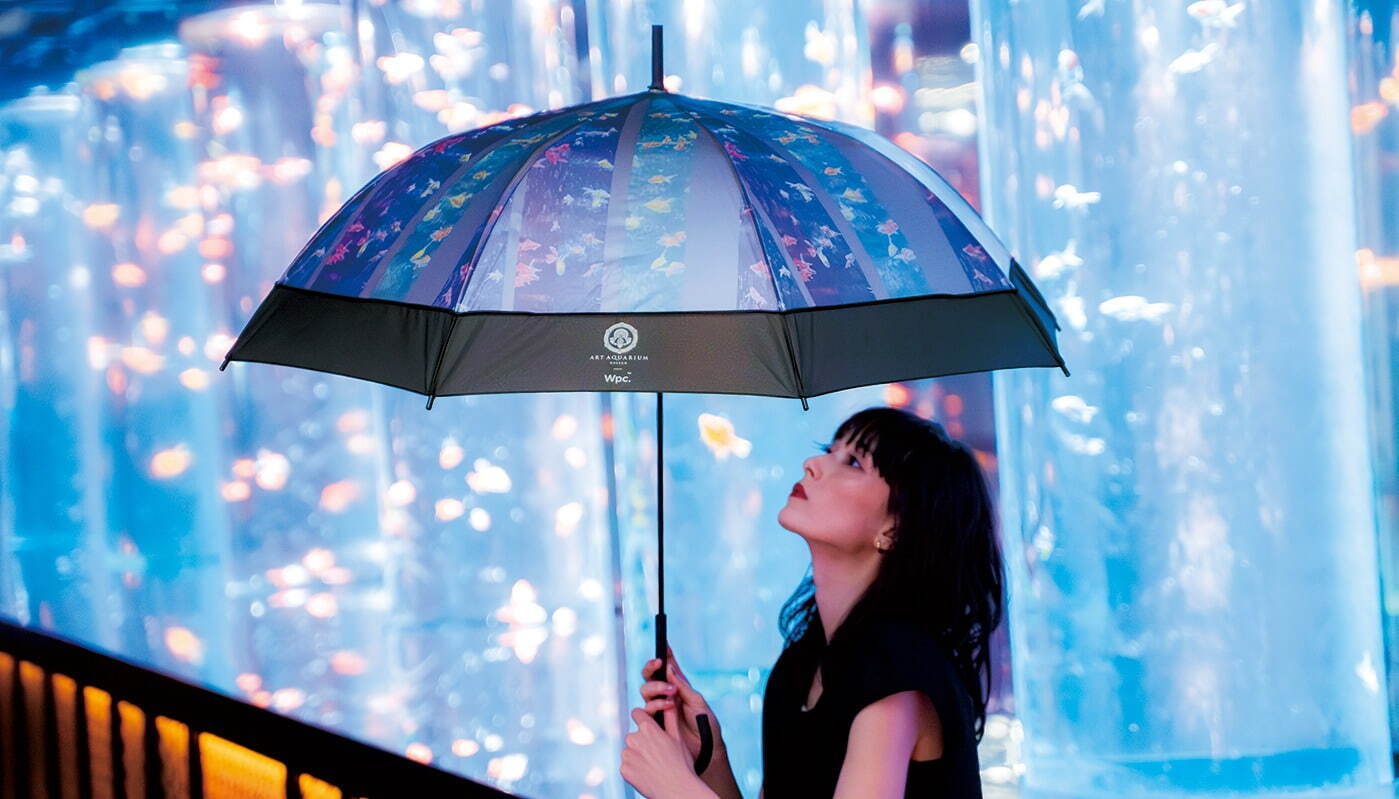 Wpc.“金魚が舞い泳ぐ”ビニール長傘＆折りたたみ傘、アートアクアリウムとコラボ｜写真24