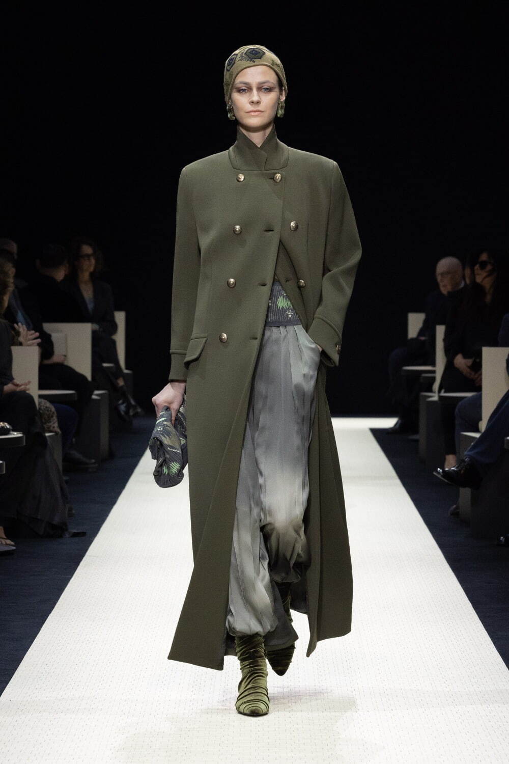 ジョルジオ アルマーニ(Giorgio Armani) 2025-26年秋冬ウィメンズコレクション  - 写真33
