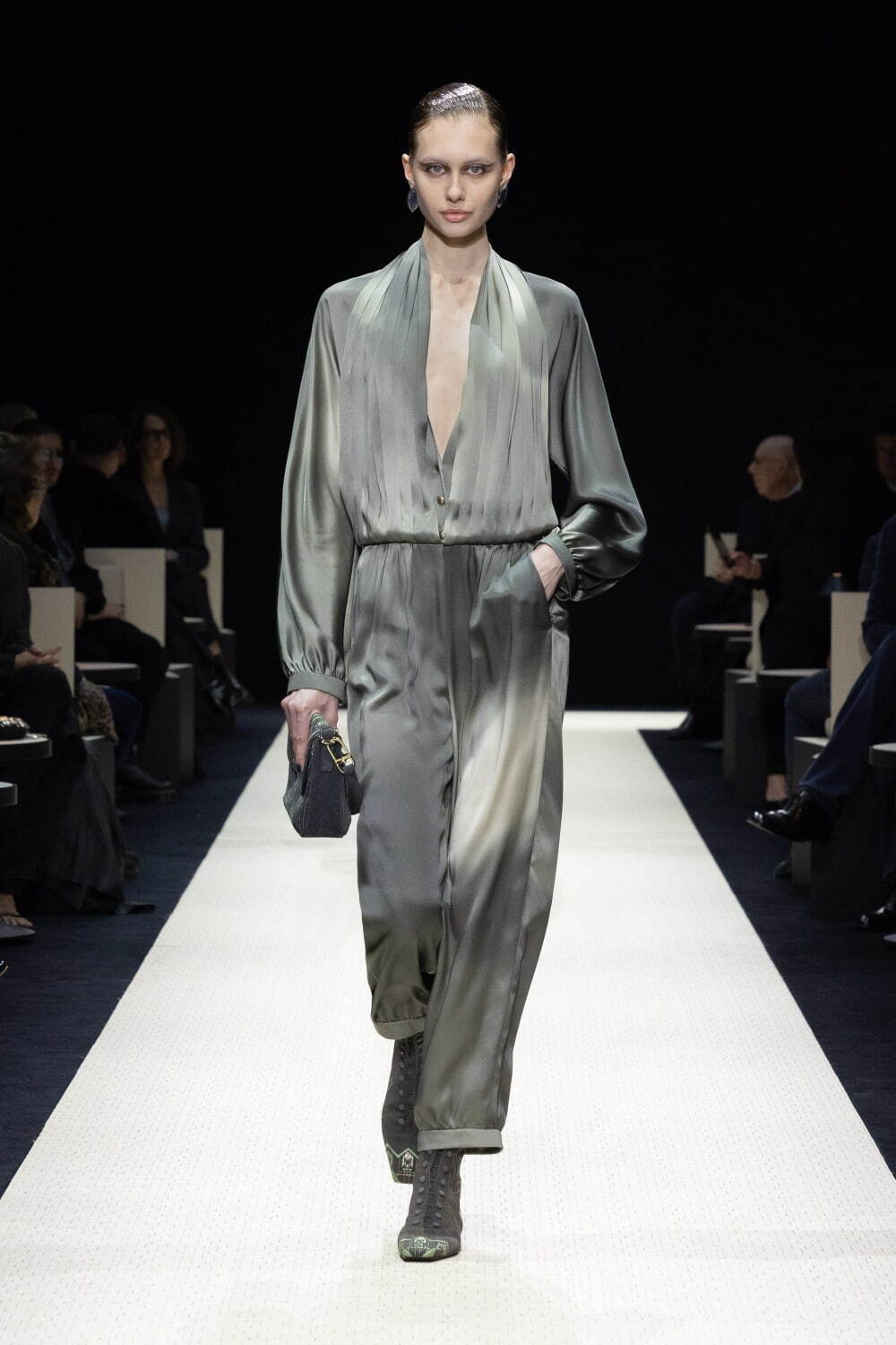 ジョルジオ アルマーニ(Giorgio Armani) 2025-26年秋冬ウィメンズコレクション  - 写真34