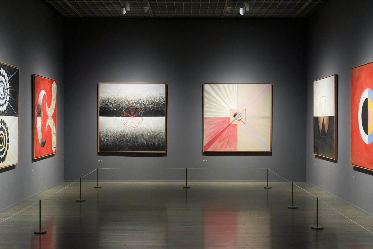 「ヒルマ・アフ・クリント展」展示風景 東京国立近代美術館 2025年