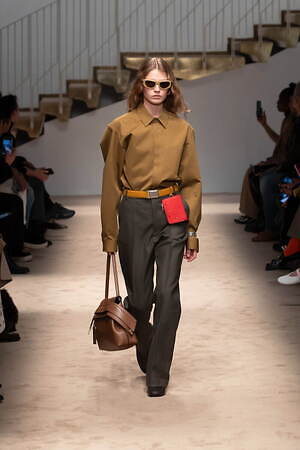 トッズ(TOD'S) 2025-26年秋冬ウィメンズコレクション  - 写真4