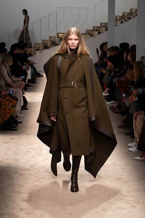 トッズ(TOD'S) 2025-26年秋冬ウィメンズコレクション  - 写真21