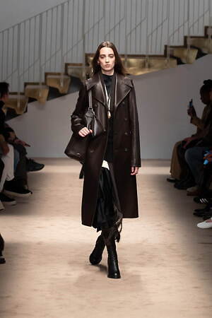 トッズ(TOD'S) 2025-26年秋冬ウィメンズコレクション  - 写真32