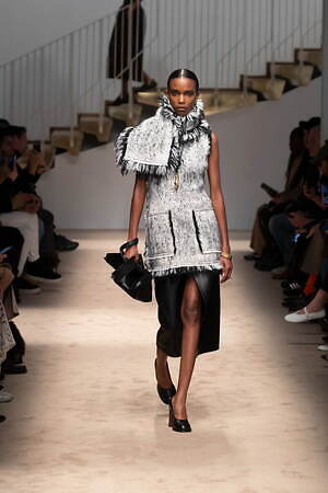 トッズ(TOD'S) 2025-26年秋冬ウィメンズコレクション  - 写真37