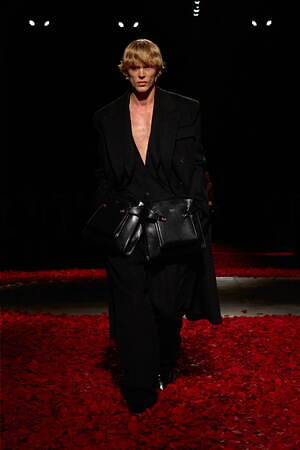 フェラガモ(Ferragamo) 2025-26年秋冬ウィメンズコレクション  - 写真12