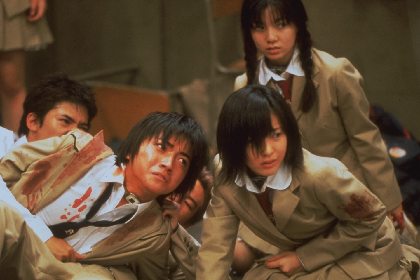 映画『バトル・ロワイアル』再上映 - ビートたけし・藤原竜也ら出演、“中学生”の過激なデスゲーム