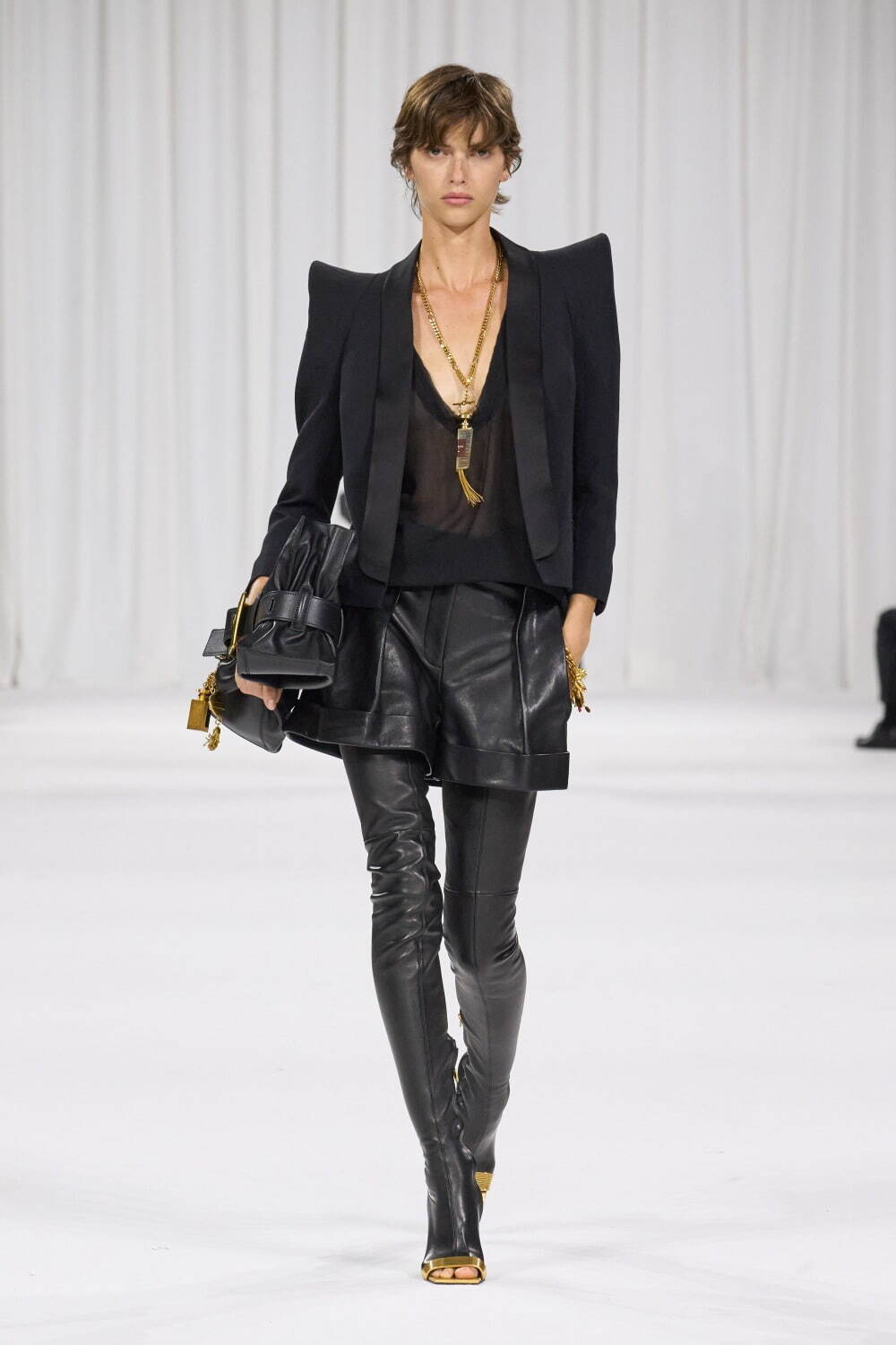 バルマン(BALMAIN) 2025年春夏ウィメンズコレクション  - 写真11