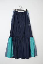 ウジョー×リーボックの撥水ナイロンブルゾンやワイドパンツ、カラーブロックデザインで｜写真8