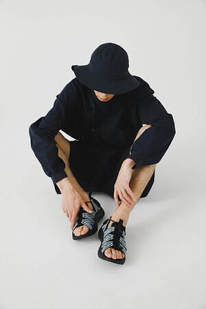 エカル(EKAL) 2025年春夏ウィメンズ&メンズコレクション  - 写真9