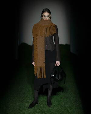 アヴァヴァヴ(AVAVAV) 2025-26年秋冬ウィメンズ&メンズコレクション  - 写真7