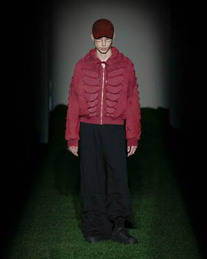 アヴァヴァヴ(AVAVAV) 2025-26年秋冬ウィメンズ&メンズコレクション  - 写真20