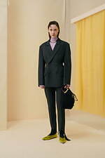 プラン シー2025年秋冬コレクション - 都会のワードローブに、生き生きとしたタッチを添えて｜写真1