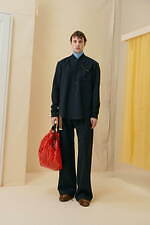 プラン シー2025年秋冬コレクション - 都会のワードローブに、生き生きとしたタッチを添えて｜写真9