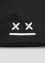 アウトドアプロダクツ×グラニフ、“威嚇中”レッサーパンダや黒猫を刺繍した2WAYミニバッグ｜写真17